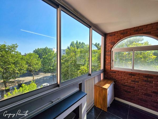 Appartement T3 avec loggia prioche université