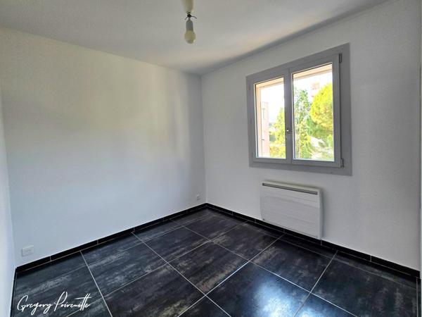 Appartement T3 avec loggia prioche université