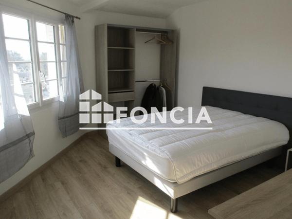 Location Appartement meublé 2 pièces 38 m² - 1 RUE SAINT JAMMES Pau 64000