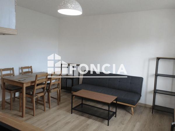 Location Appartement meublé 2 pièces 38 m² - 1 RUE SAINT JAMMES Pau 64000