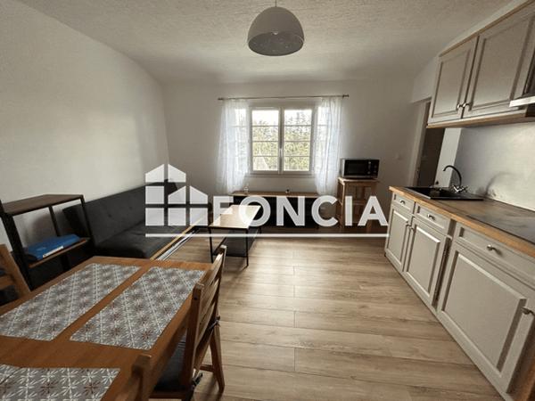 Location Appartement meublé 2 pièces 38 m² - 1 RUE SAINT JAMMES Pau 64000