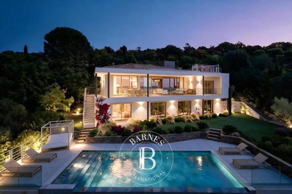 Sainte-Maxime, Villa 5 Chambres -  320 m² à vendre