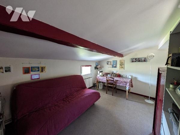 SAINT PERAY - Maison de campagne de type 5 d'env. 120 m² + 1773 m² terrain