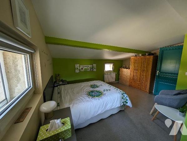 SAINT PERAY - Maison de campagne de type 5 d'env. 120 m² + 1773 m² terrain