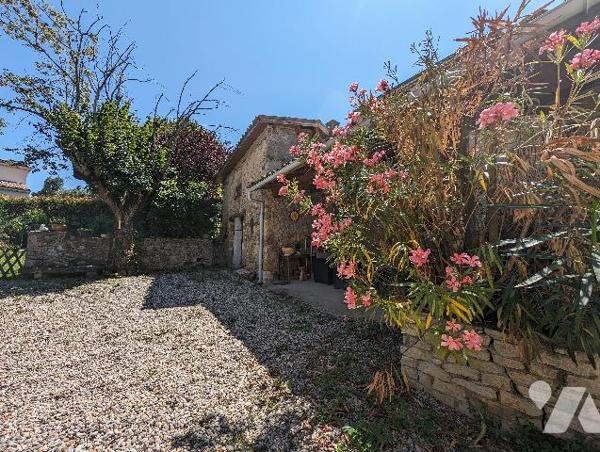 SAINT PERAY - Maison de campagne de type 5 d'env. 120 m² + 1773 m² terrain