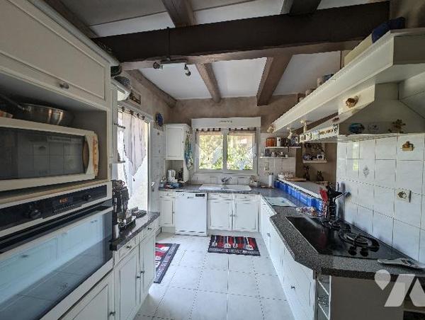 SAINT PERAY - Maison de campagne de type 5 d'env. 120 m² + 1773 m² terrain