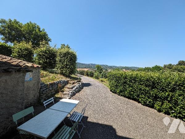 SAINT PERAY - Maison de campagne de type 5 d'env. 120 m² + 1773 m² terrain