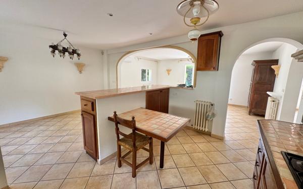 Maison à vendre    5 pièces • 149,71 m2 Cagnes-sur-Mer
