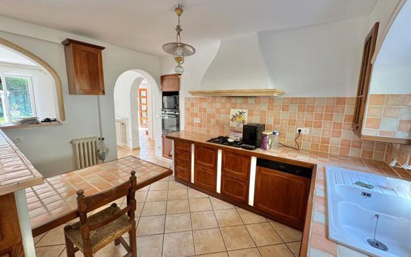 Maison à vendre    5 pièces • 149,71 m2 Cagnes-sur-Mer