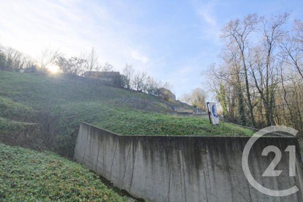 Terrain à vendre  546 m2 LAISSAUD - 73