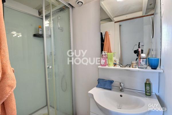 À vendre : Appartement divisé en deux studios loués en meublé - secteur Grange Blanche - Lyon 3ème (69003)