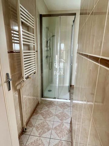 86530 NAINTRE Charmante maison avec garage sur Naintré