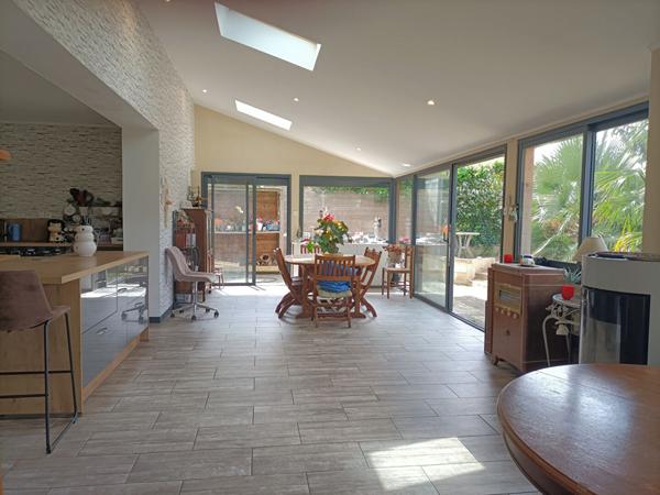 Maison familiale proche commodités 