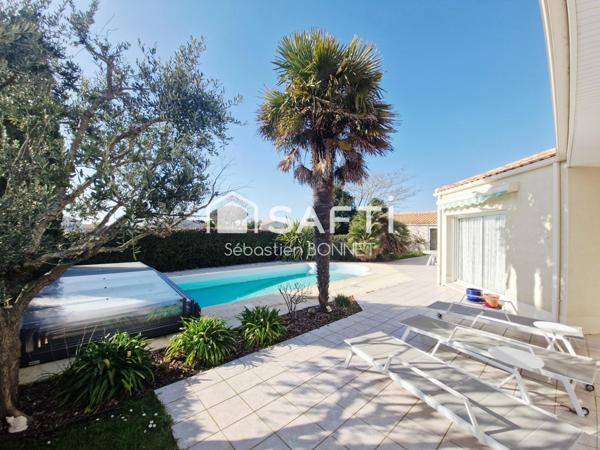 Maison plain pied sans travaux 157m² piscine garage double