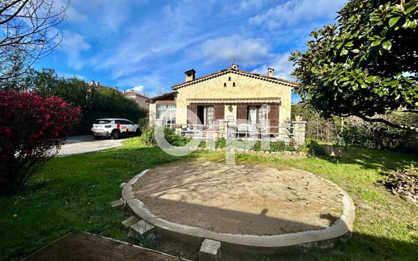 Maison à vendre    5 pièces •  Pégomas