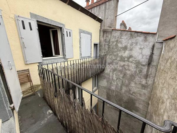 Vente Immeuble 16 pièces 400 m2 à Clermont-Ferrand
