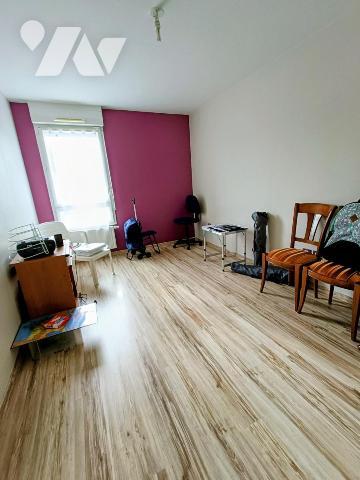 Hyper centre, T3, 60m², garage et terrasse