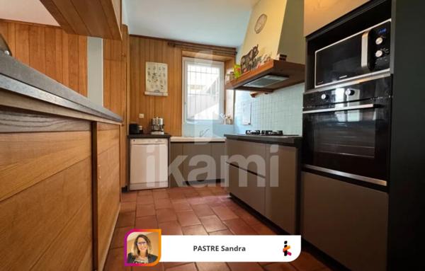 Châtillon St Jean. Charmante maison familiale avec garage, cave, dépendance et hangar