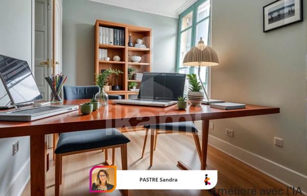 Châtillon St Jean. Charmante maison familiale avec garage, cave, dépendance et hangar