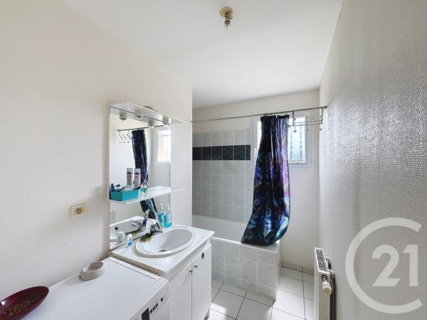 Maison à vendre  4 pièces - 81,54 m2 GOND PONTOUVRE - 16