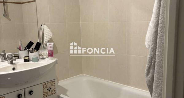 À vendre Appartement 3 pièces 55.26 m² - Cognac 16100