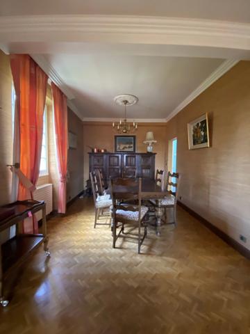 Vente Maison 6 pièces 250 m2 à Gourdon