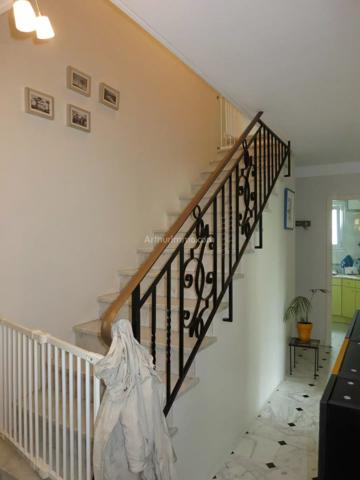 Location                                                      Maison
                        
                     7 pièces                      130 m2                     à La Chapelle-des-Fougeretz