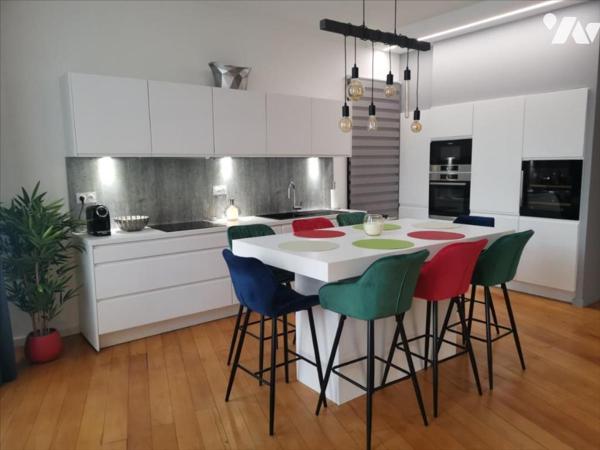 VALENCE CENTRE - APPARTEMENT T3 89 m² 236 000 € charge vendeur