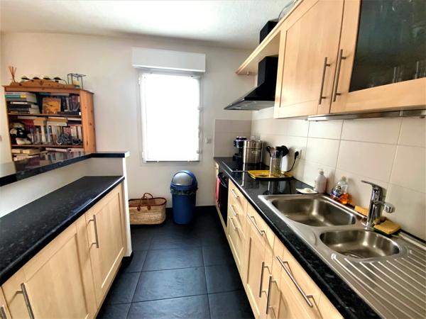 Dpt Alpes Maritimes (06), à vendre CANNES- Oxford appartement T2 , cave et garage