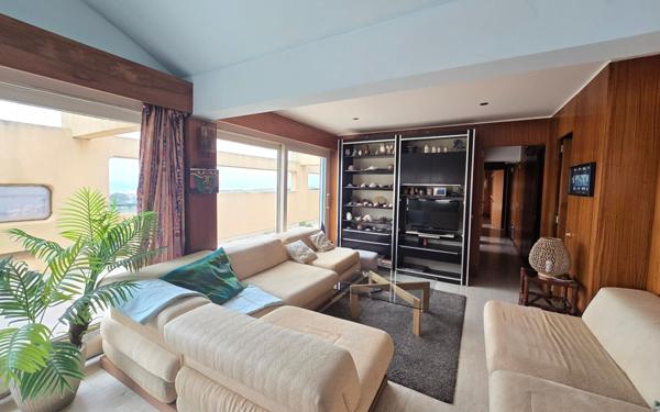 Appartement à vendre    4 pièces • 99,22 m2 Saint-Cyprien