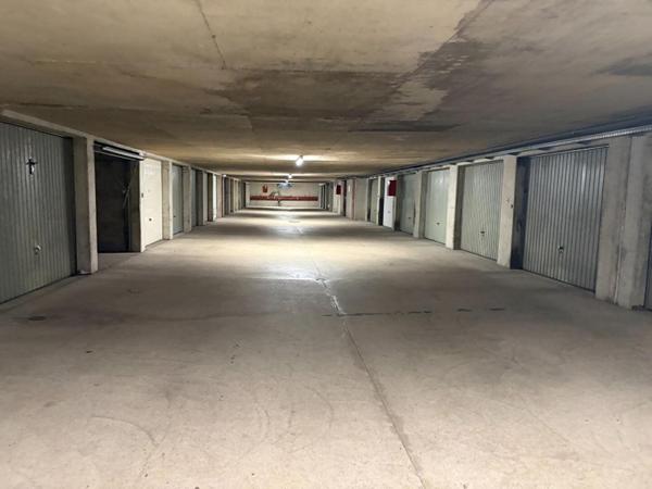 DIJON PARC - Garage double