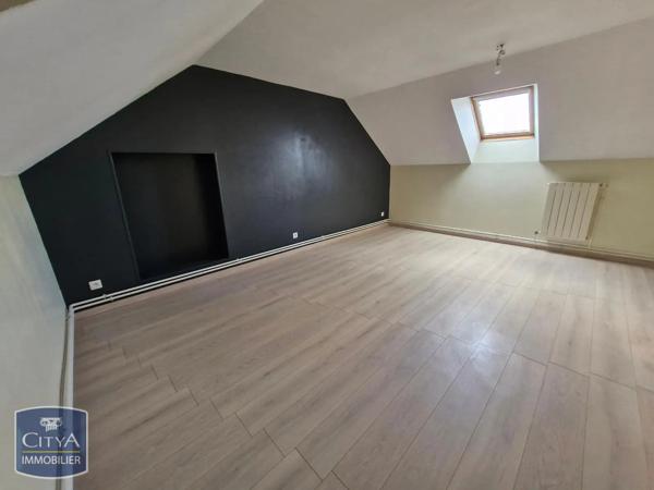Maison à louer 4 pièces 125.54m² Vivy (37500)