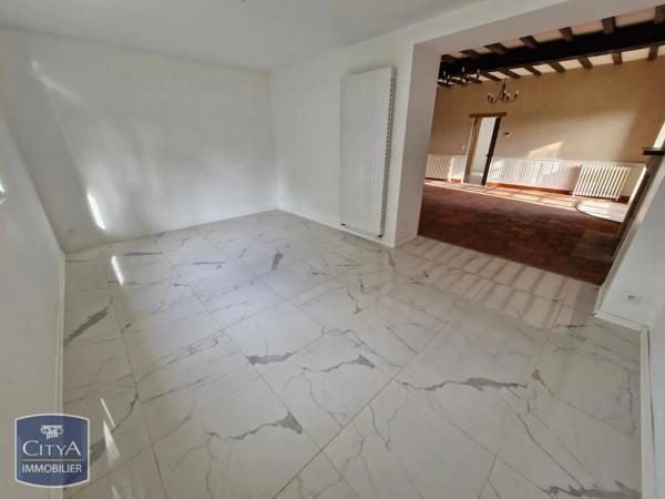 Maison à louer 4 pièces 125.54m² Vivy (37500)