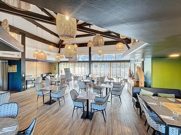 Fonds de commerce Plan De Cuques 400 M² 1000 M² avec les terrasses