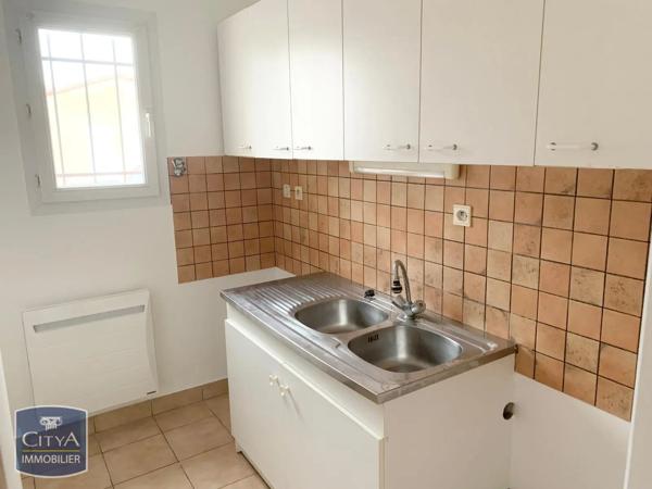 Maison à louer 3 pièces 59.51m² Niort (79000)