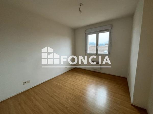 Location Appartement 4 pièces 83.3 m² - 1 RUE ALPHONSE DAUDET Gap 05000