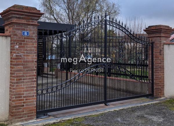 Maison à FONSORBES, 31470 - 6 pièces 240m²