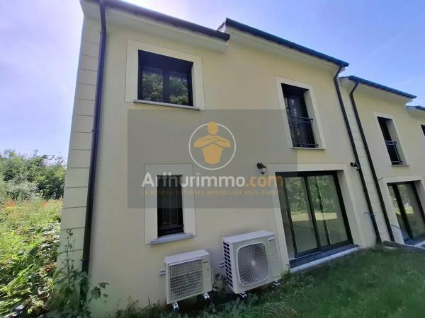 Vente                                                      Maison
                        
                     7 pièces                      111 m2                     à Mouroux