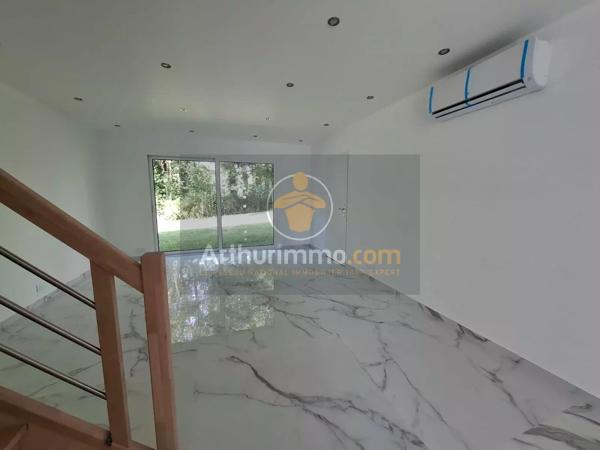 Vente                                                      Maison
                        
                     7 pièces                      111 m2                     à Mouroux