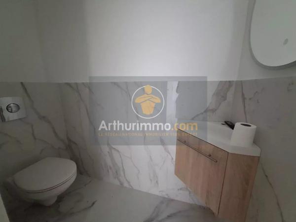 Vente                                                      Maison
                        
                     7 pièces                      111 m2                     à Mouroux