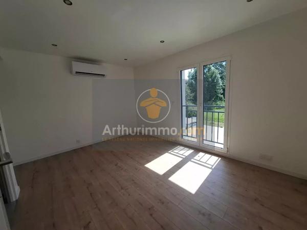 Vente                                                      Maison
                        
                     7 pièces                      111 m2                     à Mouroux