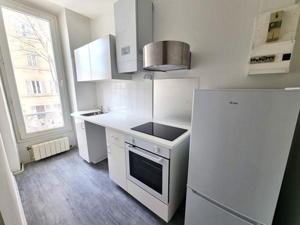 Location appartement Marseille 04 - 2 pièce(s) - 34 m² - 750 €/mois