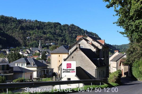 Immeuble de 3 / 4 appartements à Bort-Les-Orgues (19)