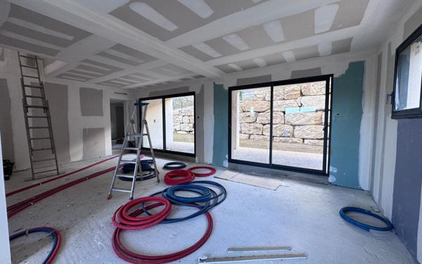 Maison à vendre    5 pièces •  Colombier-Saugnieu