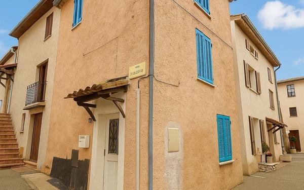 Maison à vendre    2 pièces • 43 m2 La Roquette-sur-Siagne