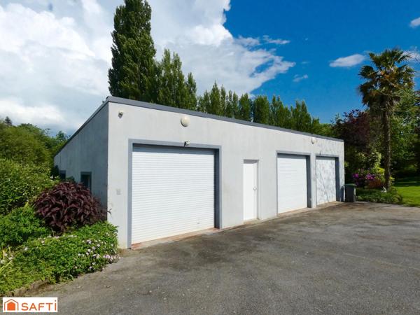 Maison familiale de 160m² avec piscine et triple garage