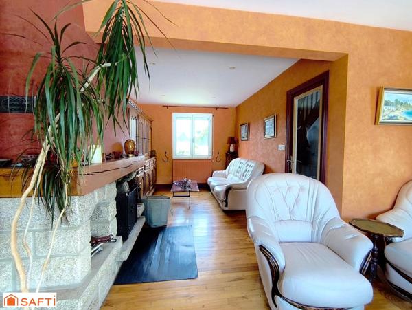 Maison familiale de 160m² avec piscine et triple garage