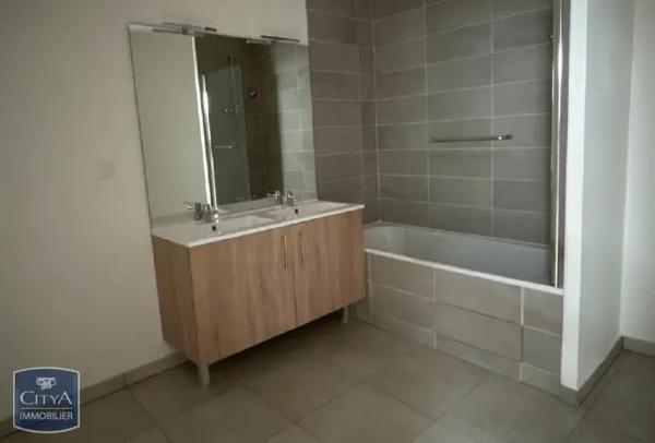 Appartement à louer 3 pièces 65.36m² Pins-Justaret (31860)