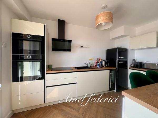 L’Océan pour horizon, une adresse d’exception pour ce bel appartement 85 m2 + Studio 22 m2 !!