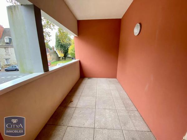 Appartement à louer 2 pièces 42.1m² Tours (37000)